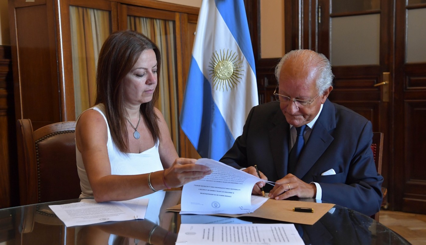 El Ministerio de Capital Humano firmó un convenio para luchar contra la desnutrición infantil | Política