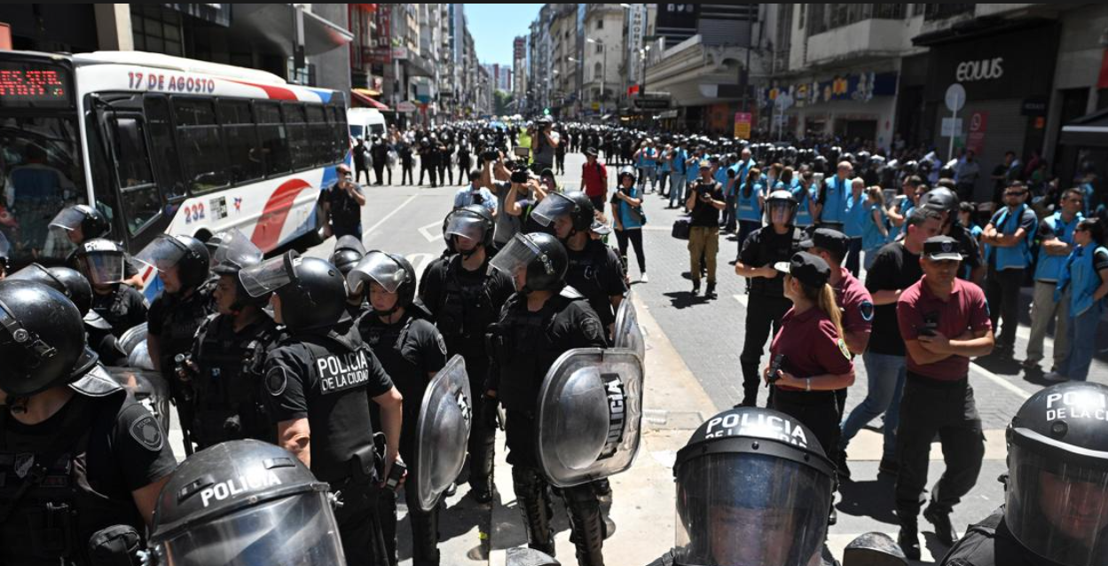 La Justicia le ordenó al Gobierno que "adecue" el protocolo antipiquete al sistema constitucional | Política