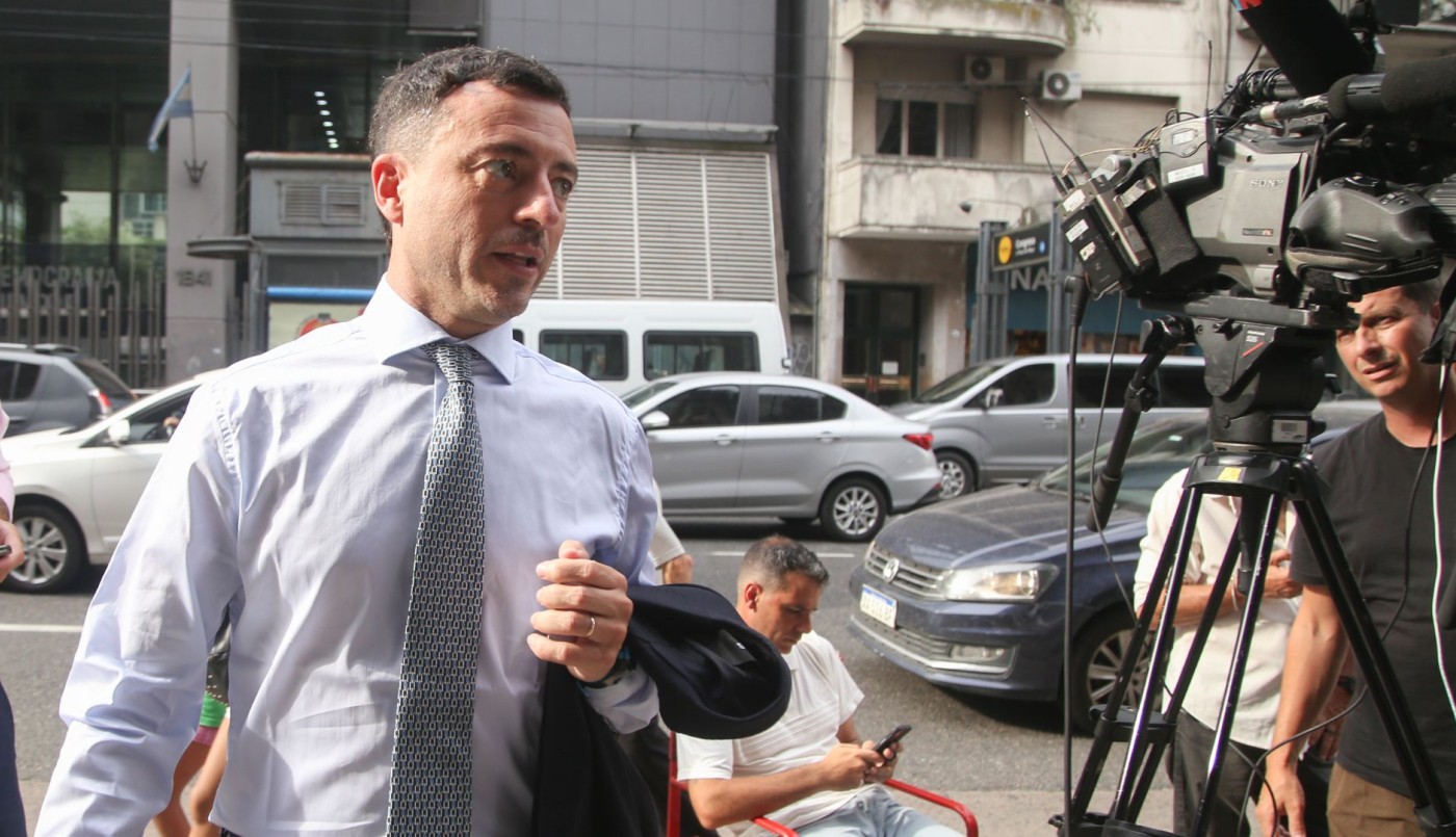 De Loredo lloró tras el fracaso de la Ley Ómnibus: "Había una gran oportunidad" | Política