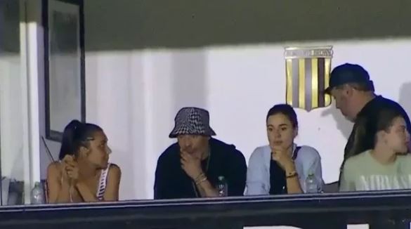 Ezequiel Lavezzi reapareció en un partido de fútbol tras su internación | Deportes