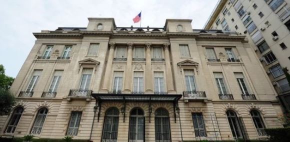 Robaron un camión perteneciente a la Embajada de Estados Unidos | Actualidad