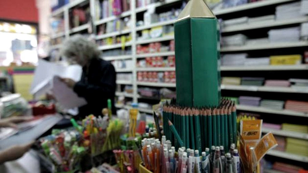 Canasta escolar: una familia con dos hijos necesita más de $233.000 para el inicio de clases | Economía