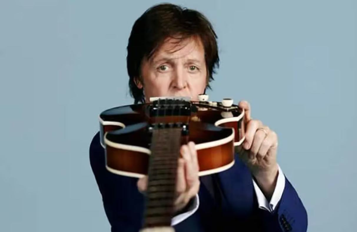 Tras una búsqueda mundial, encontraron el bajo robado a Paul McCartney hace 51 años | Espectáculos