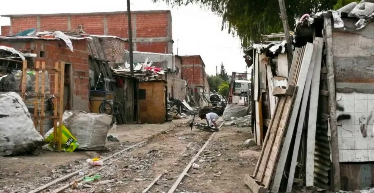 Milei consideró que el índice de pobreza del 57.4 % es “la herencia de la casta” | Política