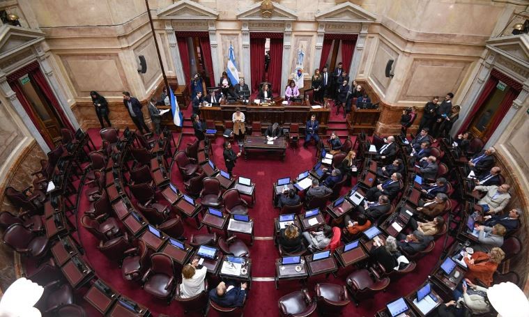 Con desenlace abierto y posiciones divididas, comienza el debate por el DNU de Milei en el Congreso | Política