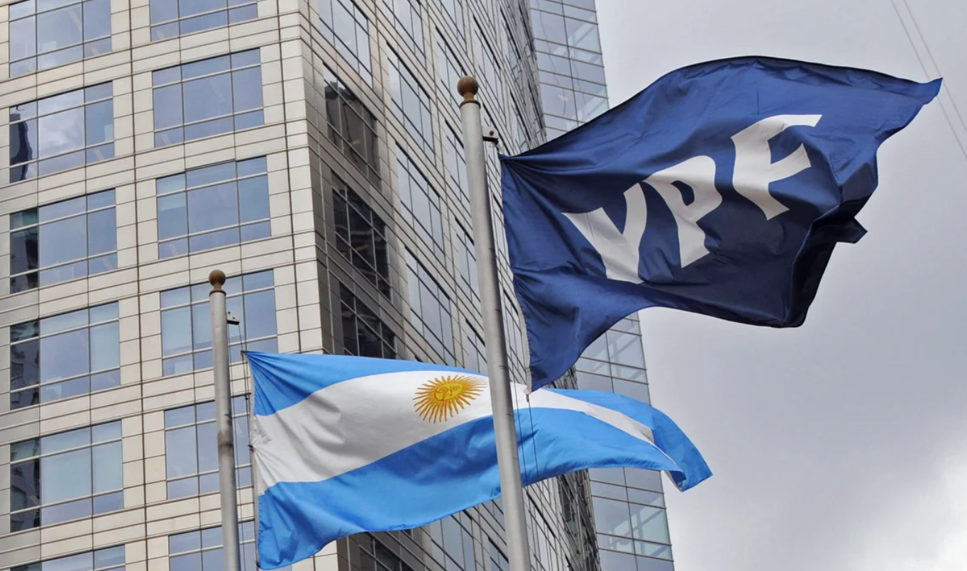 El Gobierno apeló el fallo por la nacionalización de YPF y pidió que se haga el juicio en el país | Economía