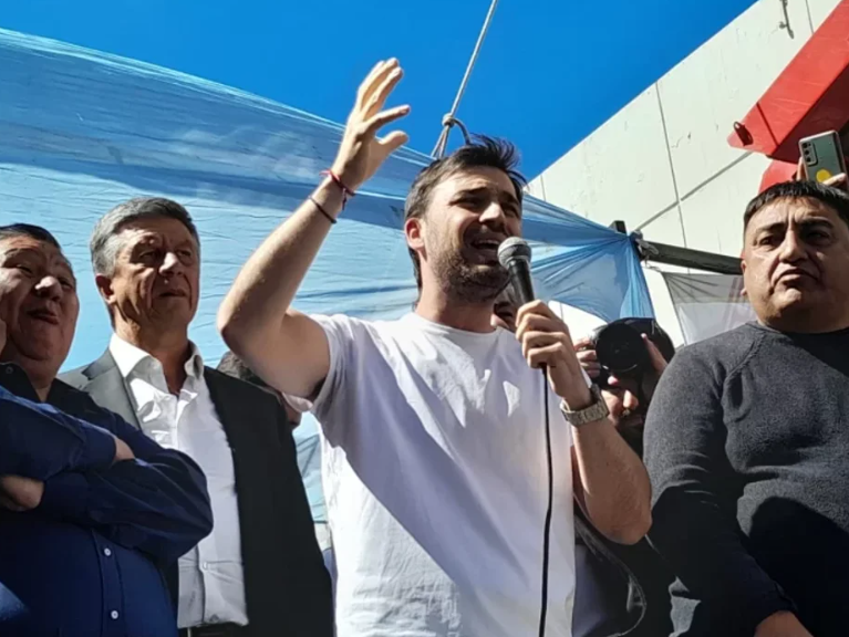 Ignacio Torres: "Ni el kirchnerismo se animó a hacer lo que están haciendo, es ilegal y extorsivo" | Política