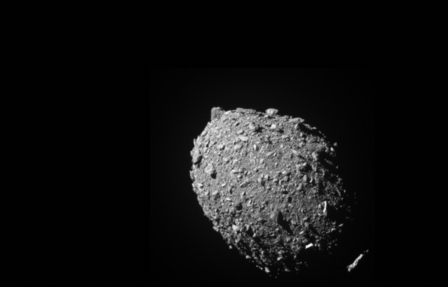 Dimorphos, el asteroide desviado en 2022, es un amasijo de escombros flotantes | Internacionales