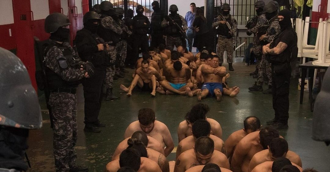 "Cada vez la van a pasar peor": el mensaje de Pullaro a los presos en Santa Fe | Política