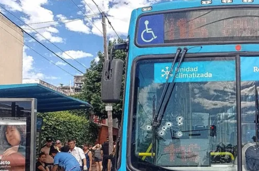 Murió el colectivero baleado por un presunto ataque narco en Rosario | Actualidad