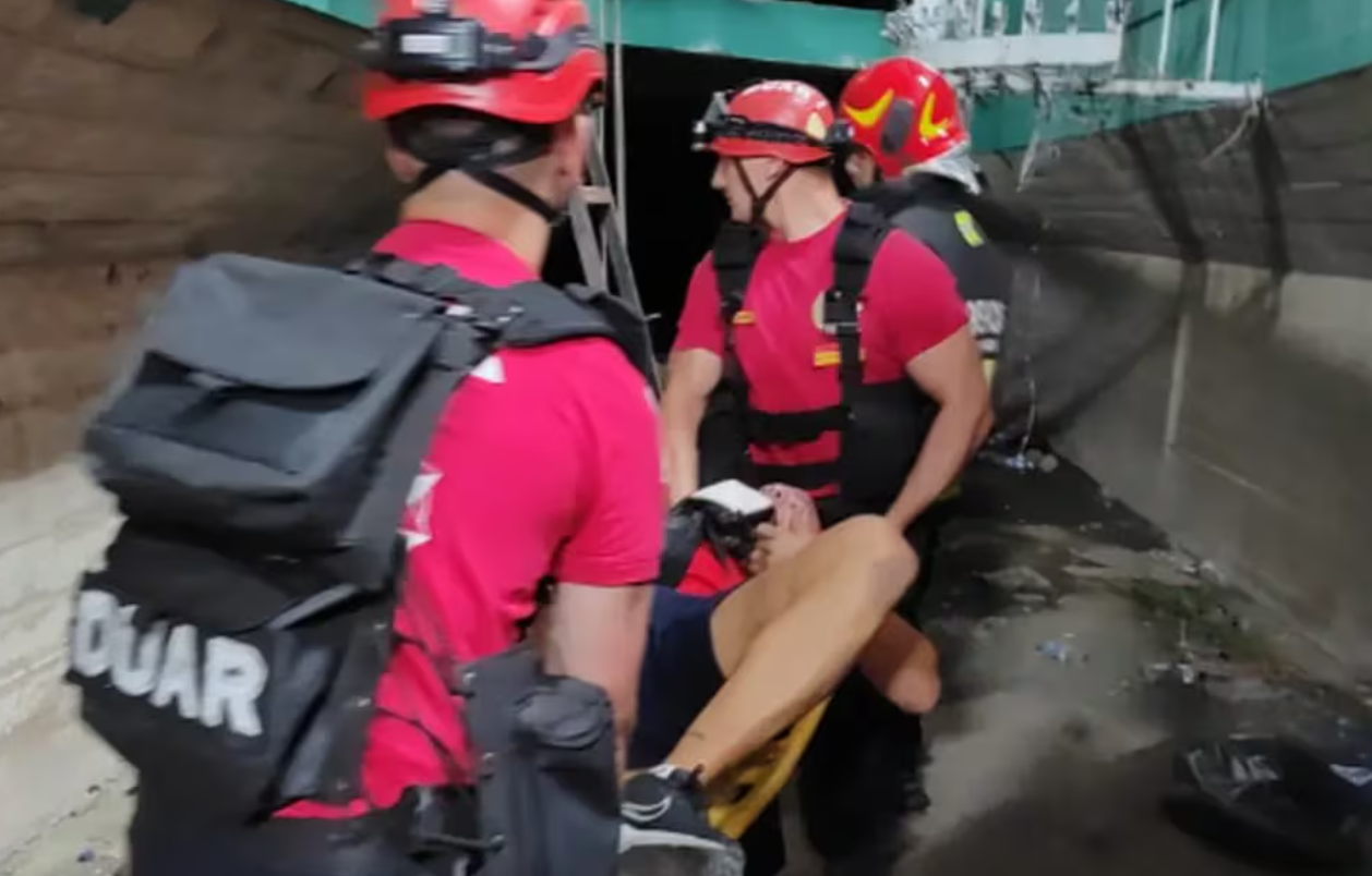 Dos hinchas cayeron a la fosa durante el partido River-Estudiantes en el Kempes | Deportes