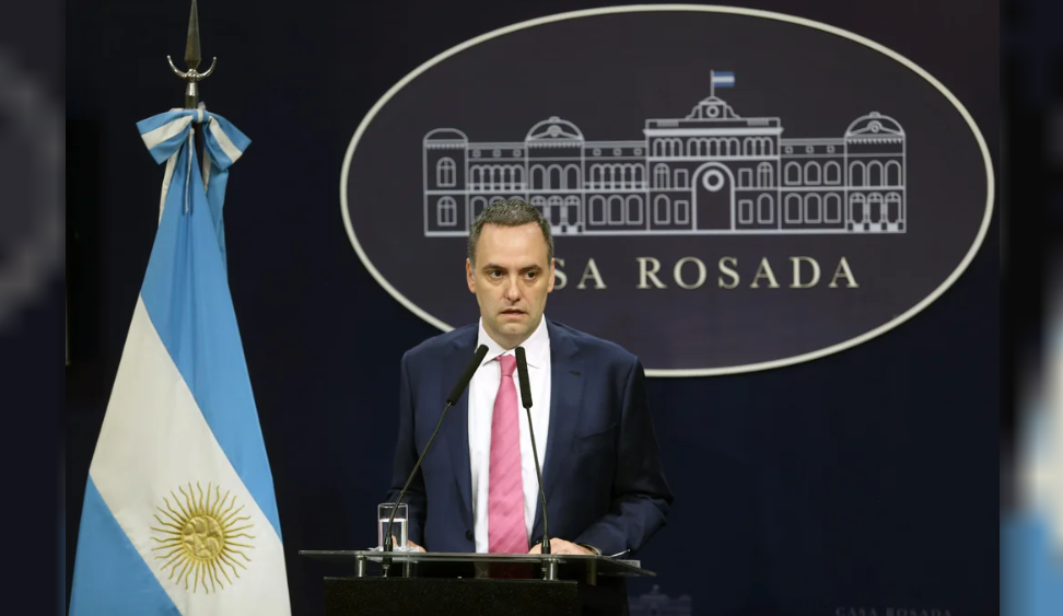 El cruce del Gobierno a Kicillof: "Criminal es lo que hicieron con la Argentina durante tantos años" | Política