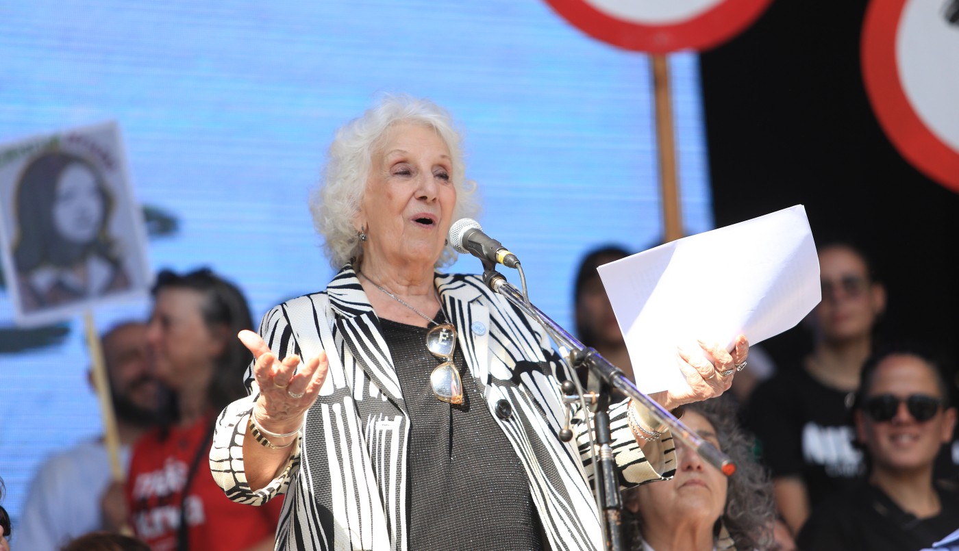 Un fiscal denunció a Estela de Carlotto por su pedido para que Javier Milei "se vaya rápido" | Política