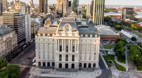 El Gobierno le cambiará el nombre al Centro Cultural Kirchner | Política
