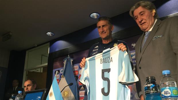 Presentaron a Bauza como DT de la Selección: "Voy a charlar de fútbol con Messi, no a convencerlo" | Deportes