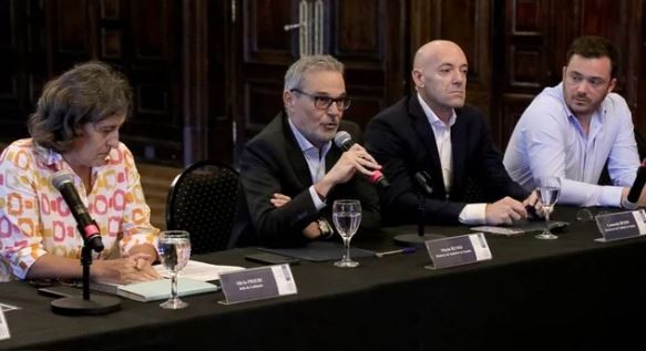 Mario Russo admitió un “cuello de botella” en la provisión de repelentes | Actualidad