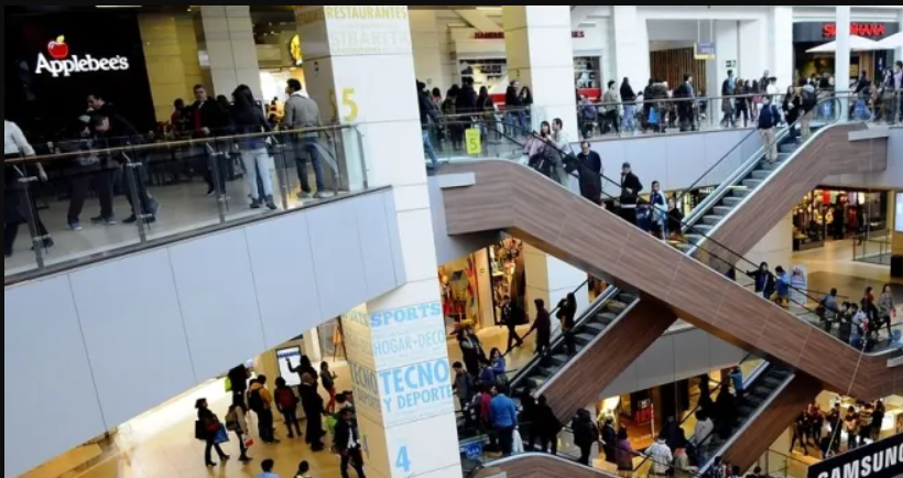 Por la inflación en dólares en Argentina, se intensificó la importación hormiga desde Chile | Economía