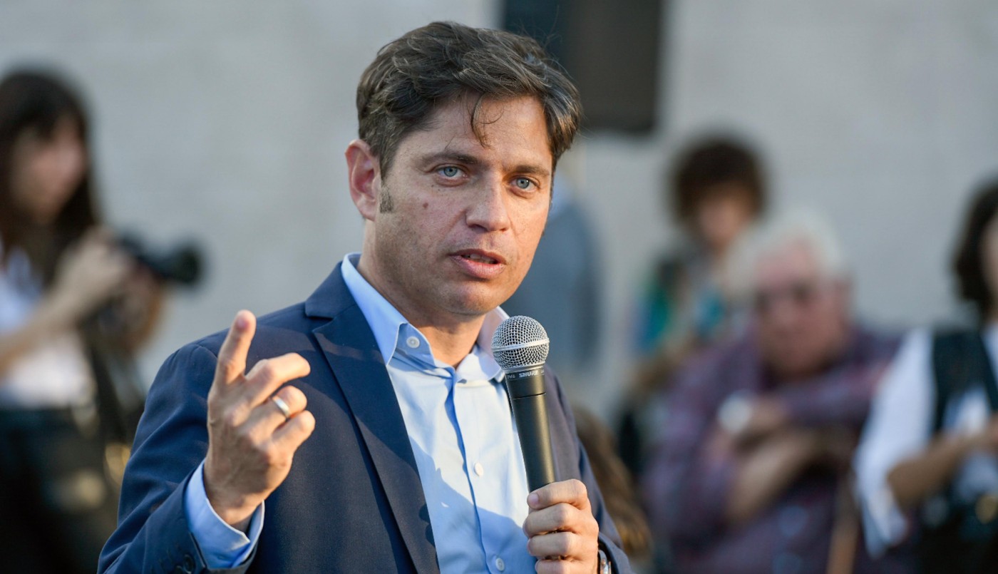 Kicillof cargó contra Milei por el dengue: "Se borró por completo" | Política
