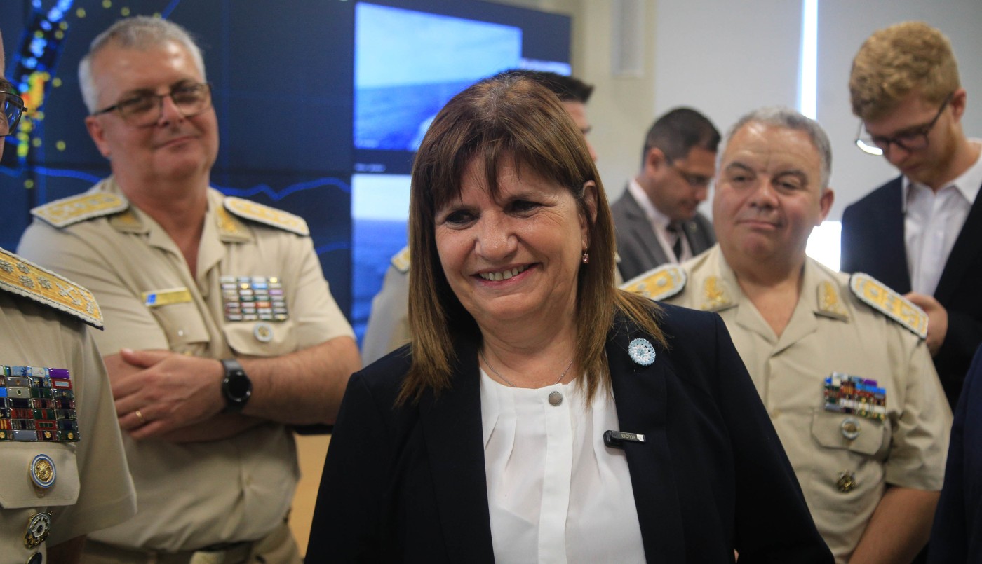 Bullrich presentó el sistema de Prefectura contra la pesca ilegal | Actualidad