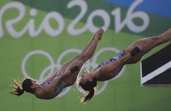 Una deportista echó a su compañera para tener sexo, después compitieron juntas y salieron últimas | Deportes