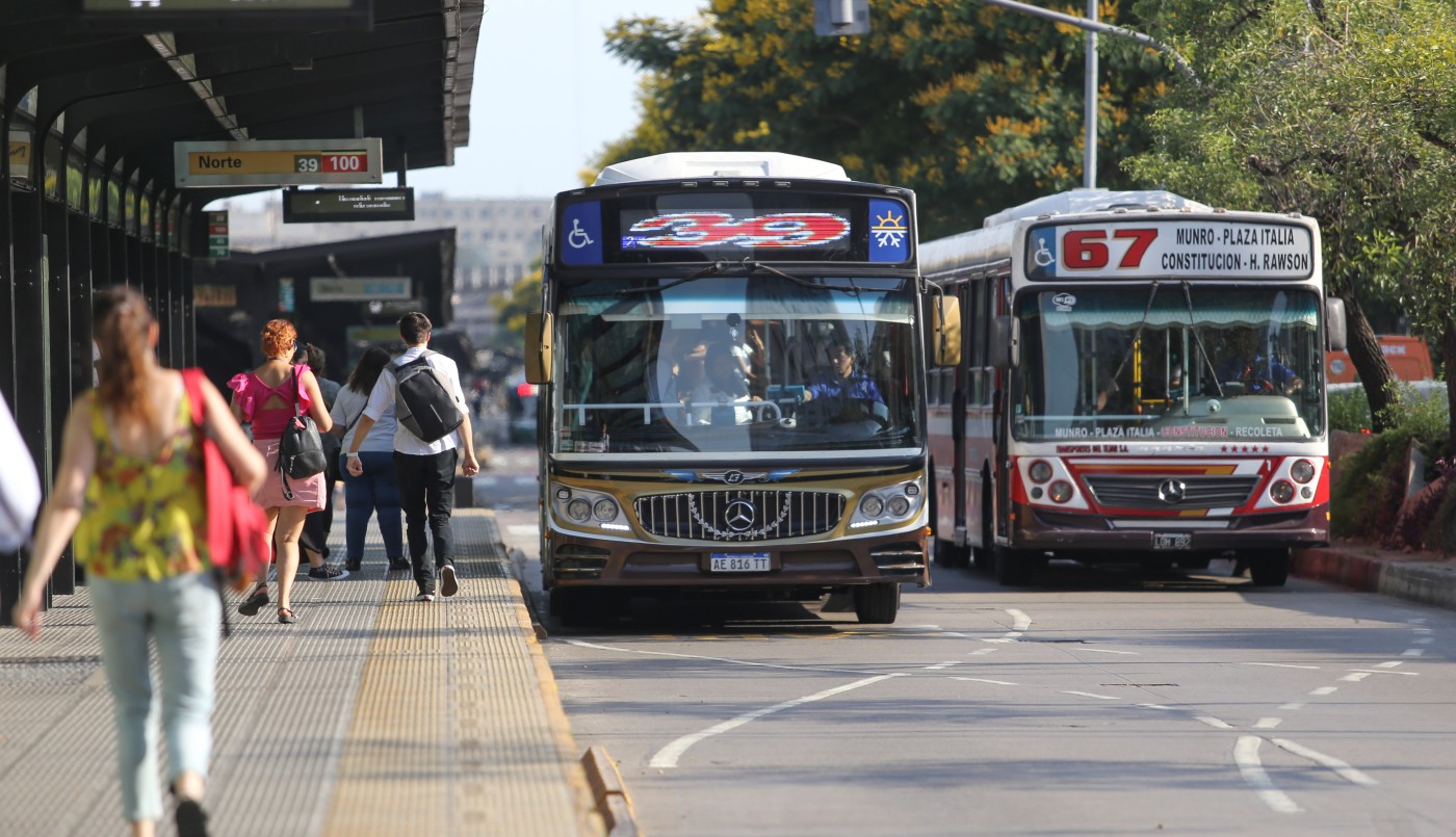 Si los choferes no cobran el aumento, desde la medianoche la UTA va al paro | Actualidad