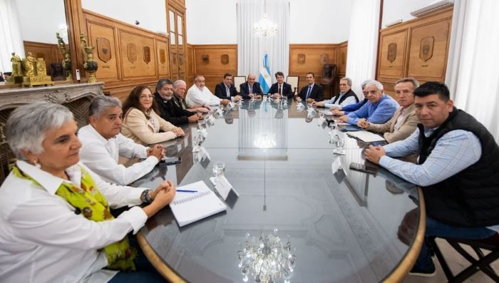 Francos, tras la convocatoria al paro de la CGT: "Tenemos mucho tiempo para seguir conversando" | Política