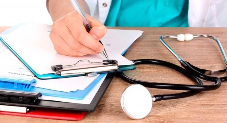 El Gobierno no recibió a las prepagas y busca frenar los aumentos en la Justicia | Economía