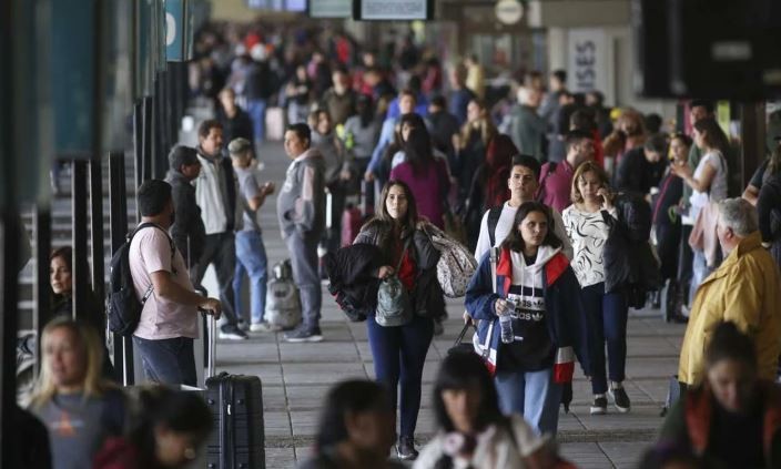 Anuncian beneficios para la temporada baja dentro del país: 30% de descuento en transporte terrestre | Economía