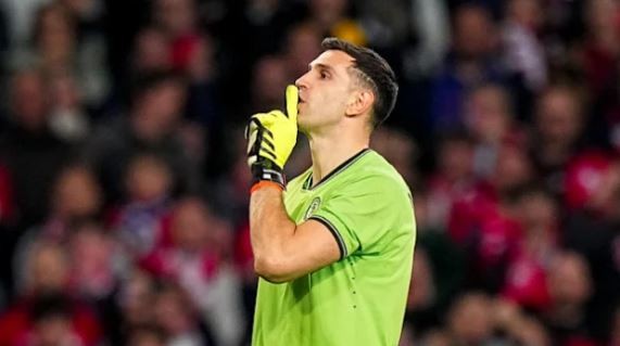 Un ex compañero del "Dibu" Martínez lo cruzó: "Era más discreto" | Deportes