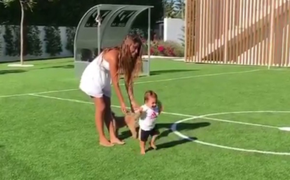 Video tierno: los primeros pasos de Mateo Messi, el segundo hijo de Lionel | Deportes