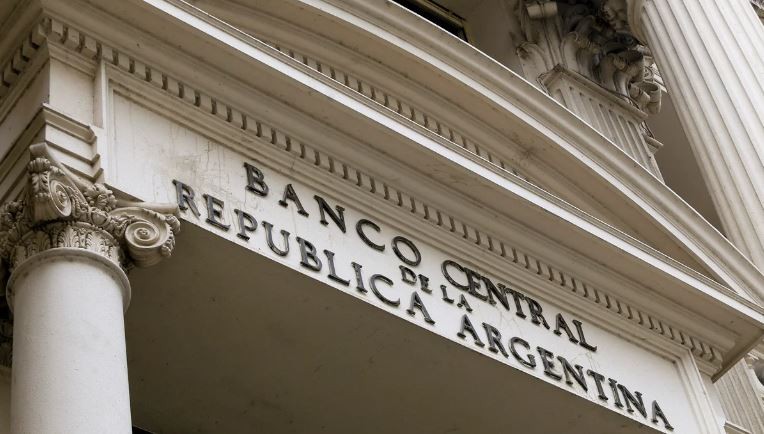 El Banco Central volvió a comprar dólares y alcanzó los US$30.000 millones de reservas brutas | Economía