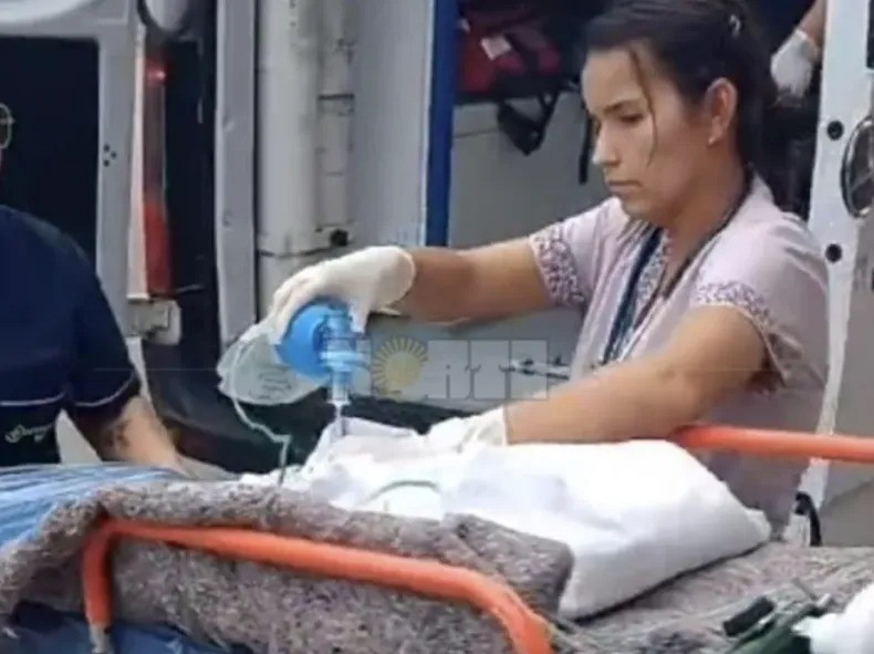 Abandonó a su bebé prematuro en una cajonera del baño de un comercio | Actualidad