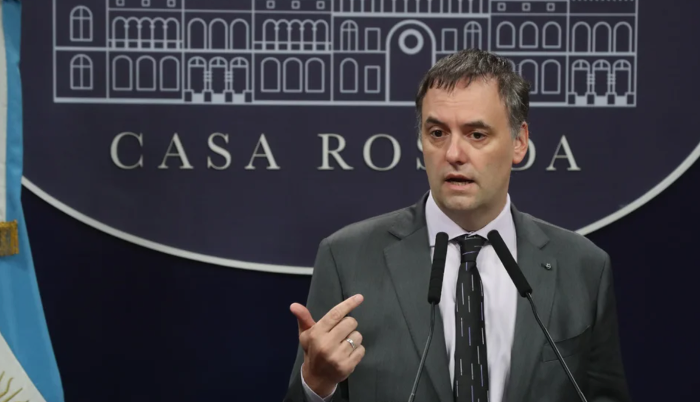 Adorni, sobre la filosofía del Gobierno: "La motosierra es eterna, no hay fin" | Política