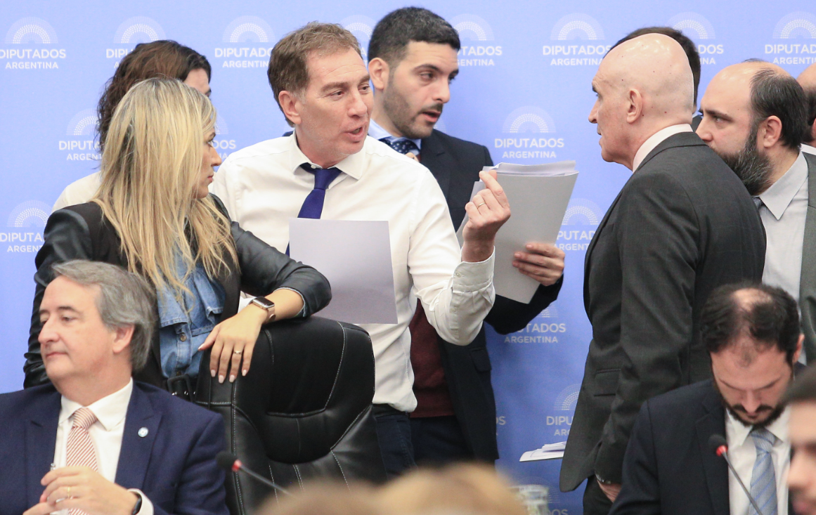 Ley Bases: el Gobierno cedió y quitó al Banco Nación de la lista de empresas a privatizar | Política