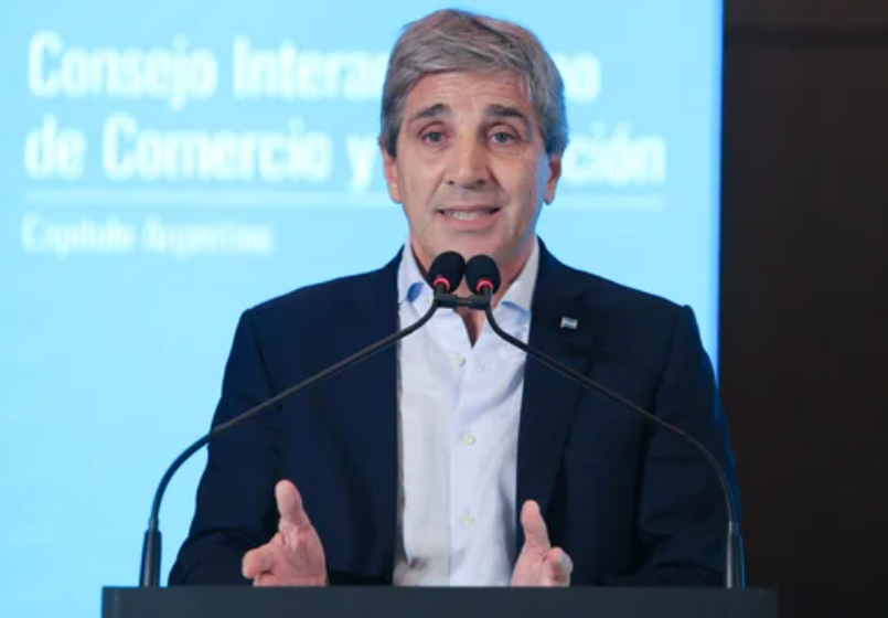 Caputo: "No hay que cargar más a la clase media" | Economía