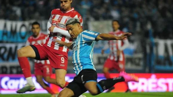 Batacazo histórico en la Copa Argentina: Talleres de Remedios de Escalada eliminó a Racing en el último minuto | Deportes