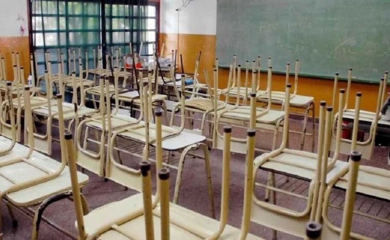 Docentes de todo el país se suman al paro nacional de la CGT este jueves | Actualidad
