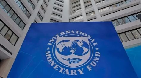 El FMI anunció la aprobación de la octava revisión y habilita desembolso de US$800 | Economía