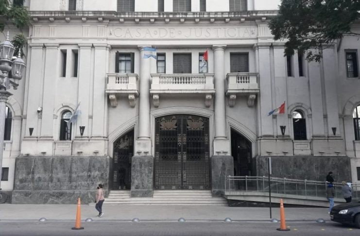 Condenaron a un hombre por ayudar a su madre a asesinar a su expareja | Actualidad