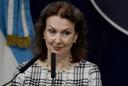 Milei ironizó sobre la crisis con España: "Mondino me va a pedir horas extras" | Política