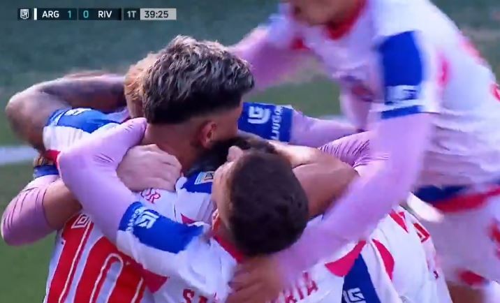 River cayó ante Argentinos y se agrava la crisis | Deportes