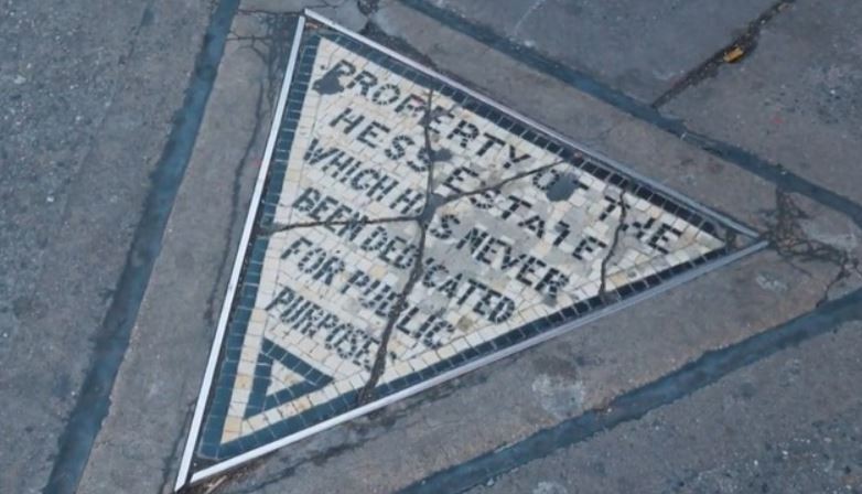 Triángulo de Hess: la historia del pedazo de tierra más pequeño y caro del mundo | Curiosidades