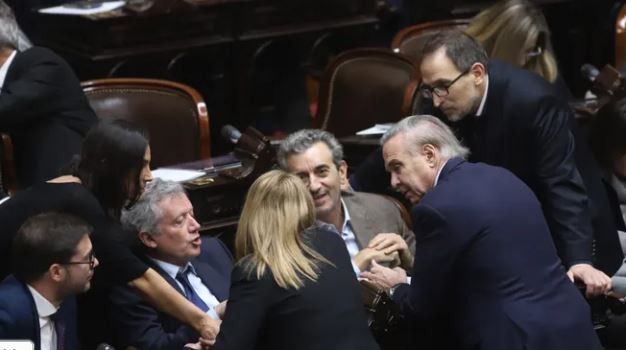 Pichetto y el kirchnerismo impidieron que se eliminaran las jubilaciones de privilegio para ex presidentes y vices | Política