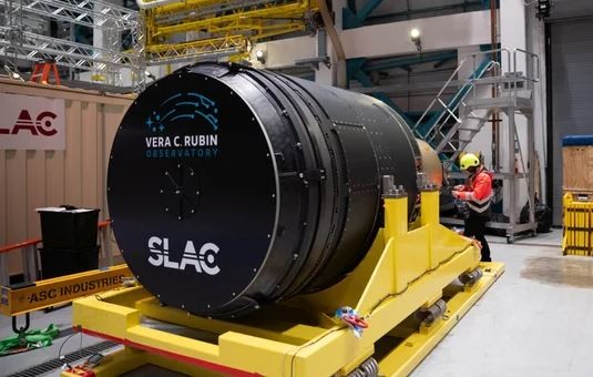 Finaliza en Chile la instalación de la mayor cámara digital del mundo destinada a explorar el espacio | Internacionales