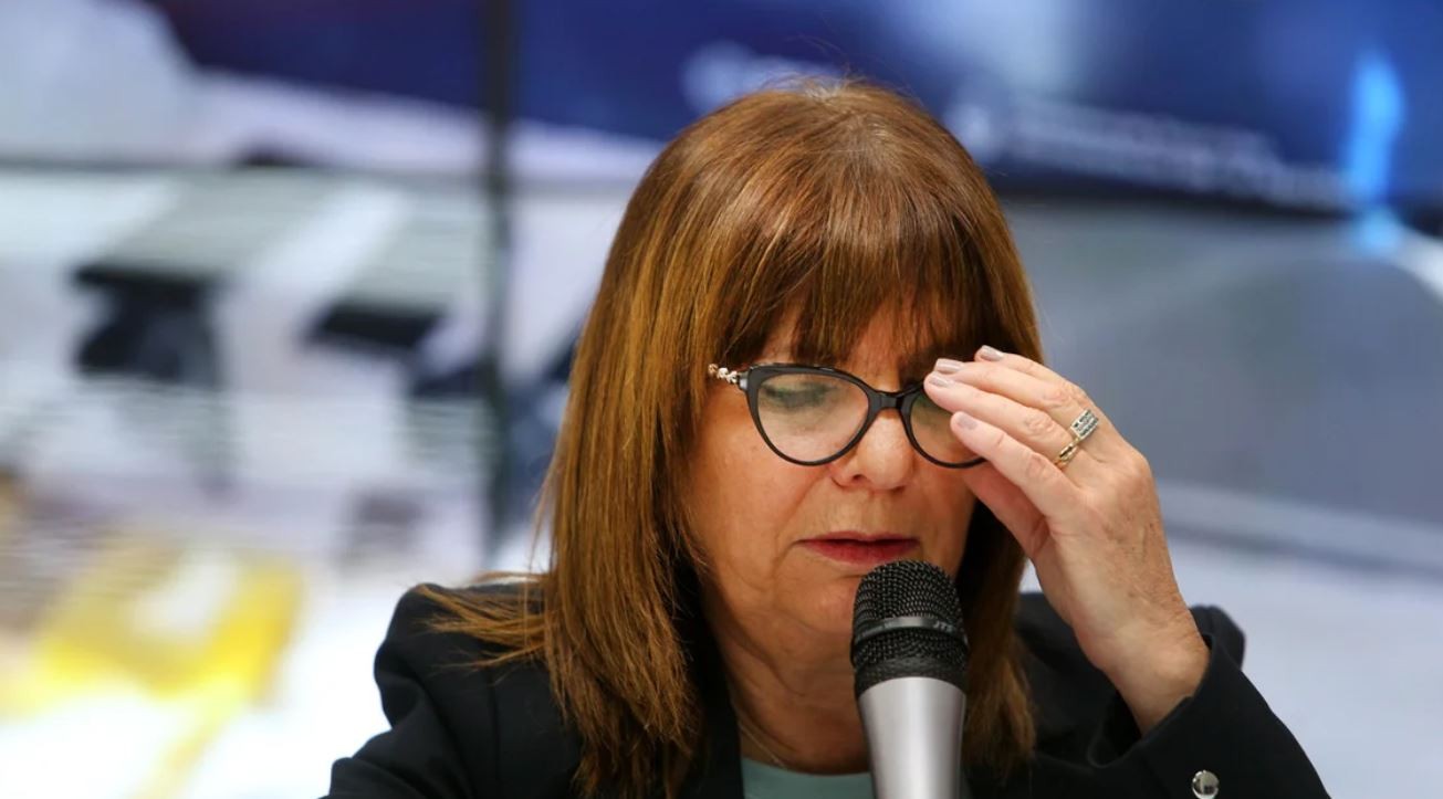 Bullrich: "No tengo nada con Macri, pero el PRO debe apoyar con toda la fuerza al Gobierno" | Política