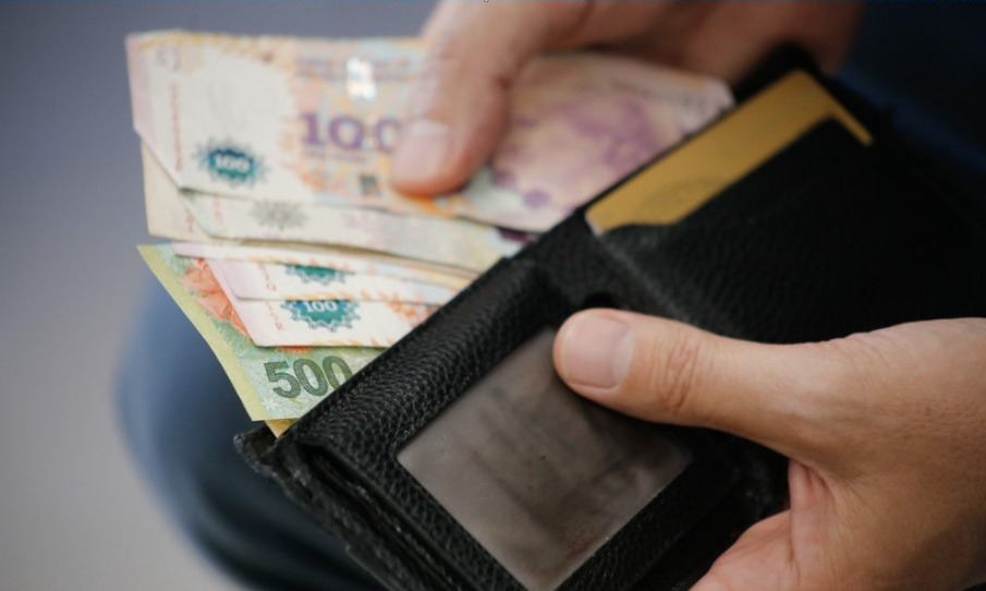 Ingresos de familias porteñas perdieron 67 puntos frente a la inflación en el primer trimestre del año | Economía