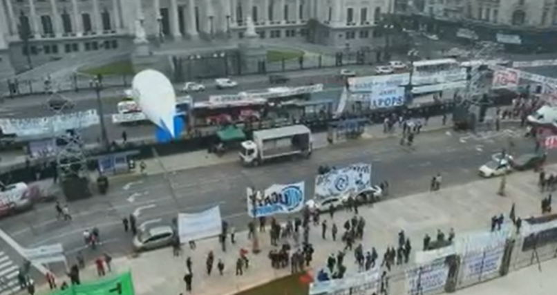 Congreso vallado: se inicia el debate por la Ley Bases y el paquete fiscal | Política