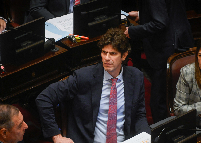 Lousteau adelantó que votará en contra de la ley Bases | Política