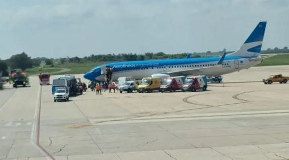 Un pasajero falleció antes de que un vuelo de Aerolíneas Argentinas despegase de Córdoba a Salta | Actualidad