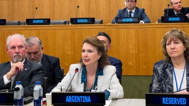 Mondino reafirmó el reclamo por Malvinas en la ONU y llamó a tener una relación "madura" con el Reino Unido | Política